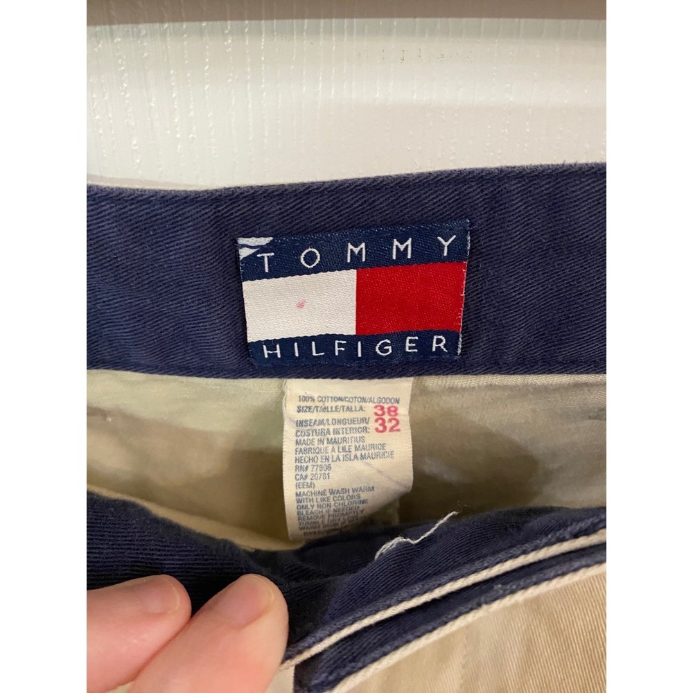Tommy Hilfiger Chinos Mens 38x32 Tan Pleated Relaxed Fit‎ Cotton Khaki Pants - Picture 4 of 9